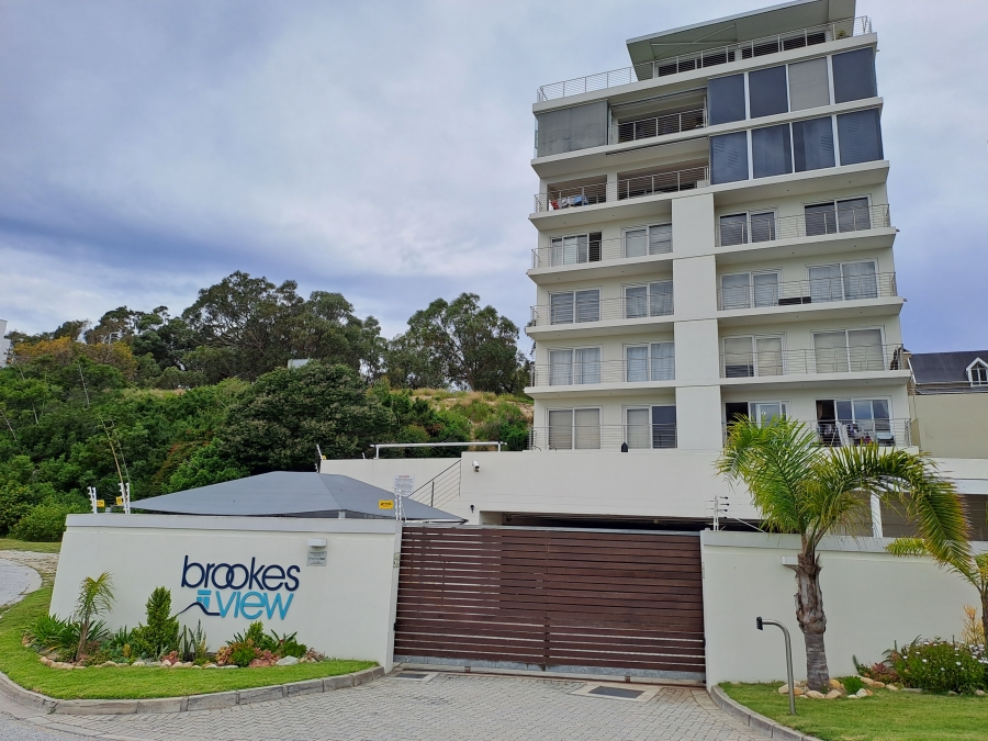 2 Bedroom Property for Sale in Summerstrand Eastern Cape